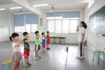 中堂“暑假校內托管服務”正式開班，解決“看護難”問題