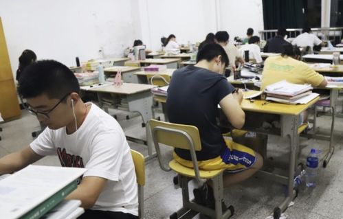 研究生到底多燒錢？普通家庭的學生看完花銷后，多半想放棄了